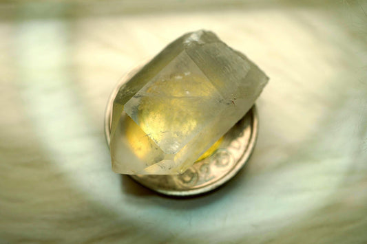 Spécimen de quartz, 32 x 19 x 12 mm, de Terre-Neuve-et-Labrador, Canada