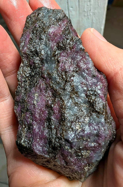 Corundum-Sapphire Specimen, 80 × 40 × 30 mm, from Newfoundland and Labrador, Canada