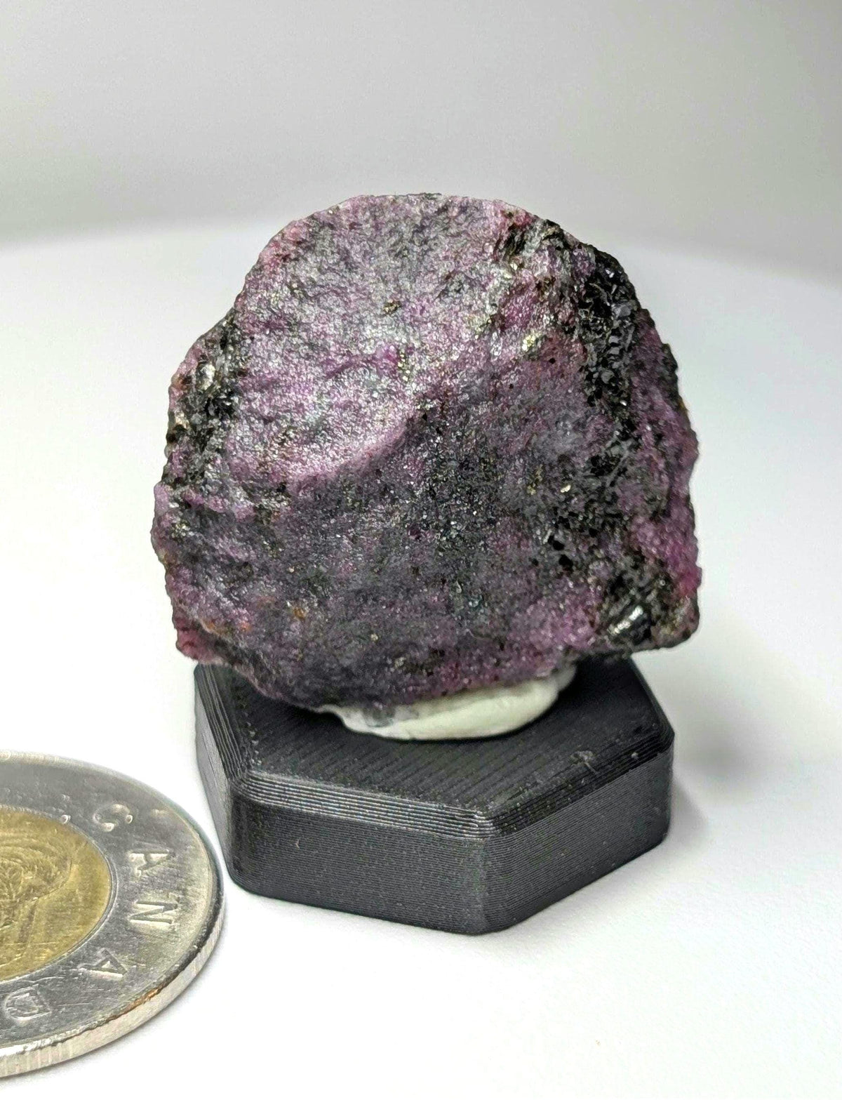 Corundum-Sapphire Specimen, 31 × 27 × 12.75 mm, from Newfoundland and Labrador, Canada