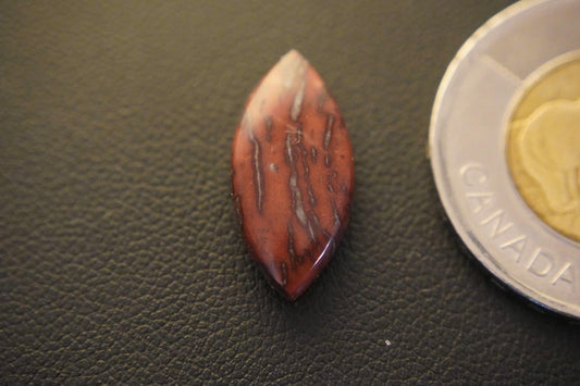 Cabochon de jaspe, 20 x 10 mm, marquise faite à la main, provenant de Terre-Neuve-et-Labrador, Canada