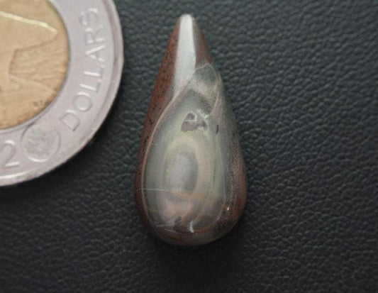 Cabochon de jaspe orbiculaire, 24 x 12 mm, poire faite main, provenant de Terre-Neuve-et-Labrador, Canada