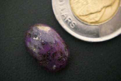 Corundum-Sapphire Cabochon, 17 x 11 mm, Handmade Oval, from Newfoundland and Labrador, Canada