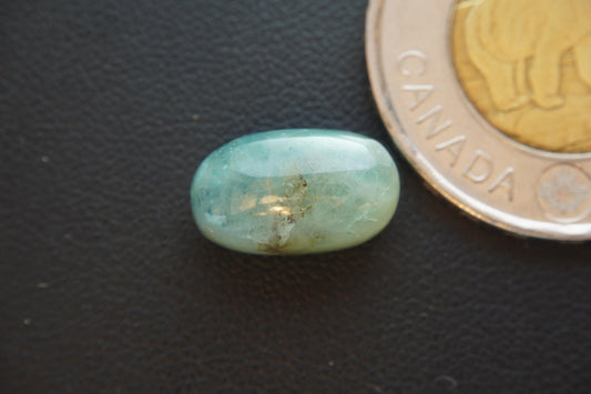 Cabochon d'aigue-marine, 14 x 8 mm, ovale fait main, originaire de Terre-Neuve-et-Labrador, Canada