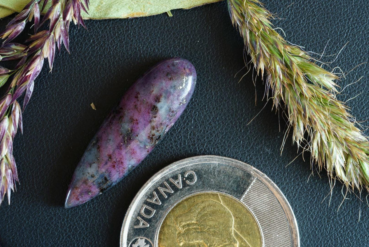 Corundum-Sapphire Cabochon, 30 x 9 mm, Handmade Pear, from Newfoundland and Labrador, Canada