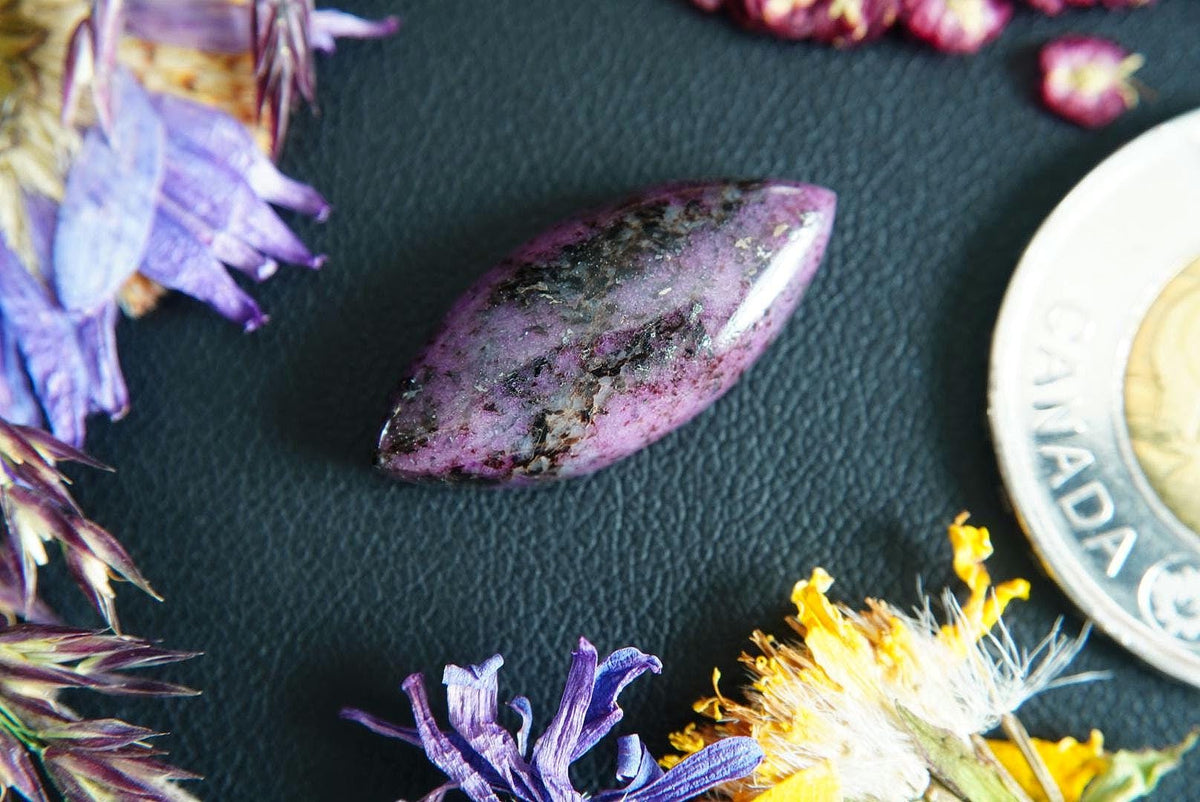 Corundum-Sapphire Cabochon, 25 x 11 mm, Handmade Marquise, from Newfoundland and Labrador, Canada