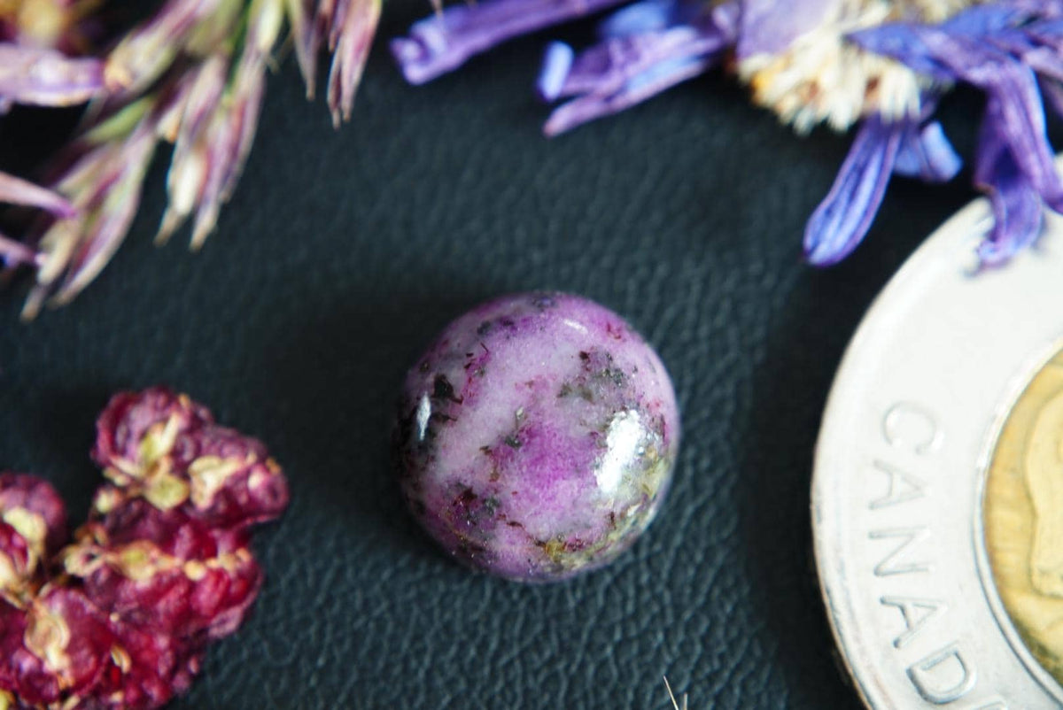 Corundum-Sapphire Cabochon, 13.5 x 5 mm, Handmade Round, from Newfoundland and Labrador, Canada