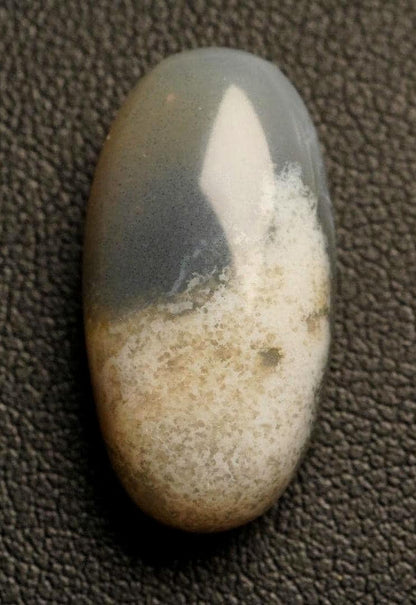 Moss Agate Cabochon, 22 x 12 mm, Handmade Oval, from Saskatchewan, Canada