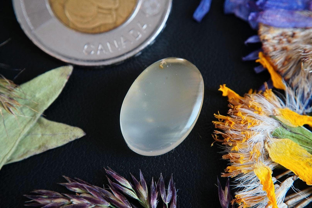 Carnelian Agate Cabochon, 18 x 13 mm, Handmade Oval, from British Columbia, Canada
