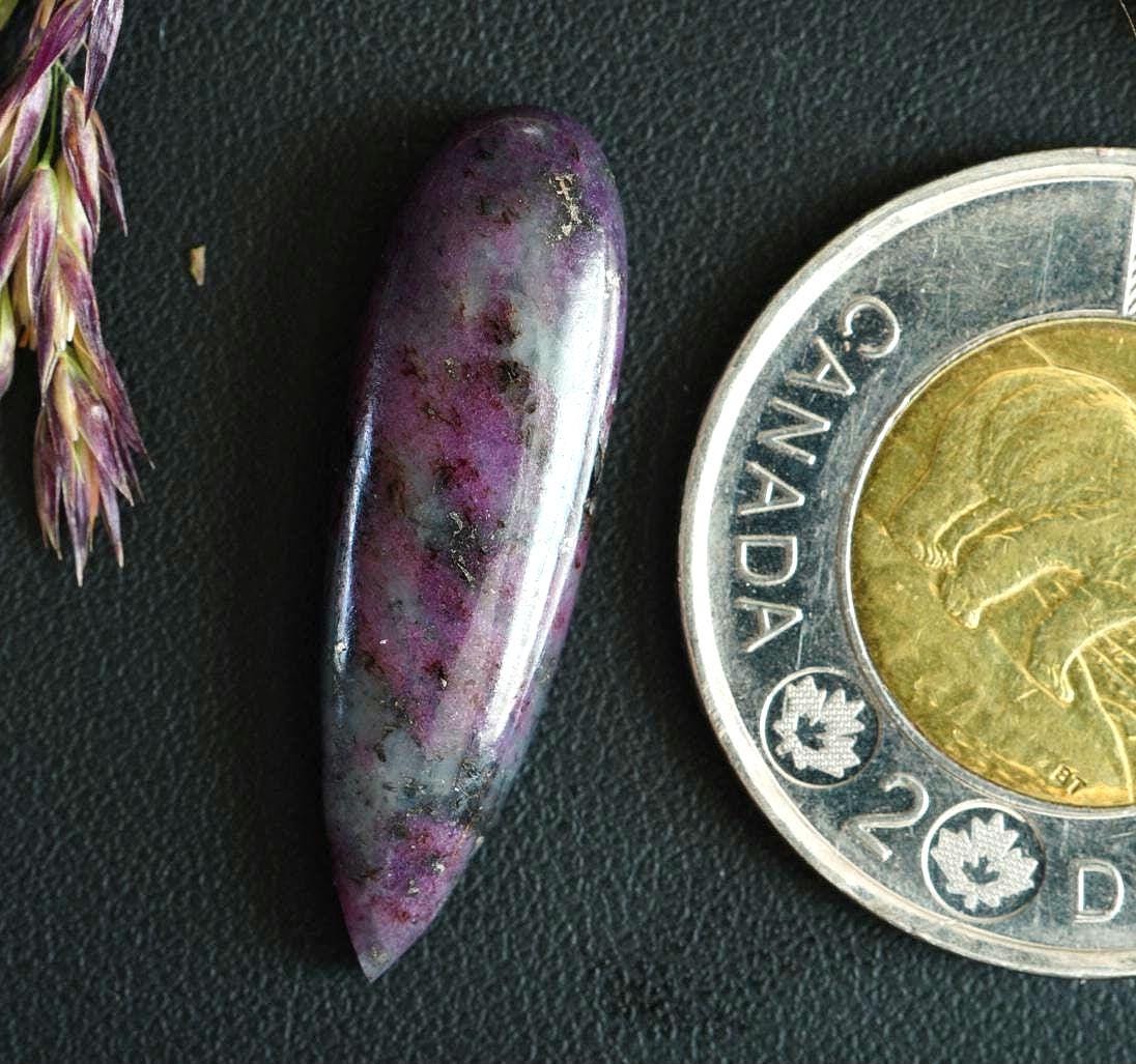 Corundum-Sapphire Cabochon, 30 x 9 mm, Handmade Pear, from Newfoundland and Labrador, Canada