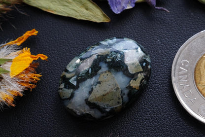 Dallasite Cabochon, 26 x 19 mm, Handmade Oval, from British Columbia, Canada