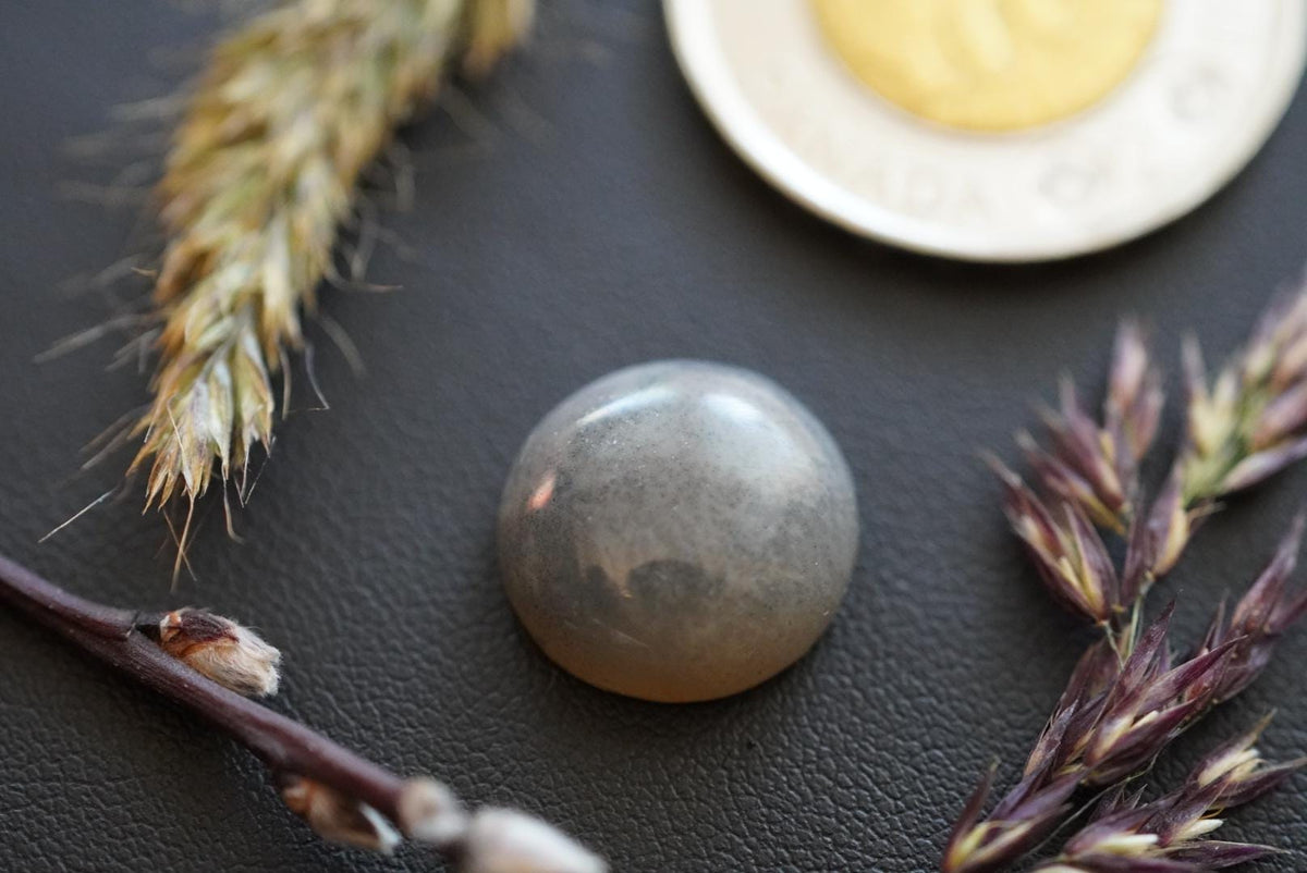 Moss Agate Cabochon, 15 x 6 mm, Handmade Round, from Saskatchewan, Canada