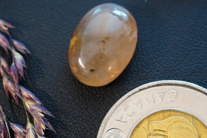 Agate Cabochon, 17 x 12 mm, Handmade Oval, from Saskatchewan, Canada