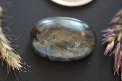 Labradorite Cabochon, 26 x 18 mm, Handmade Oval, from Newfoundland and Labrador, Canada
