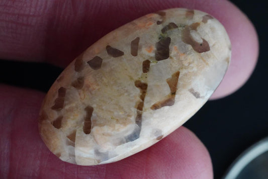 Quartz graphique en cabochon de feldspath, 25 x 14 mm, ovale fait main, de Saskatchewan, Canada