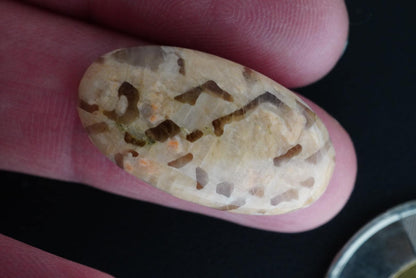 Graphic Quartz in Feldspar Cabochon, 25 x 14 mm, Handmade Oval, from Saskatchewan, Canada