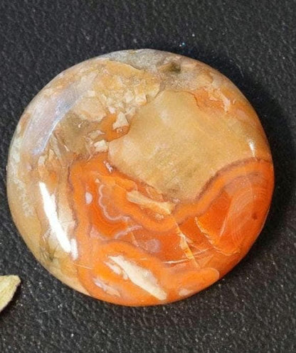 Agate Cabochon, 16 x 4 mm, Handmade Round, from Quebec, Canada