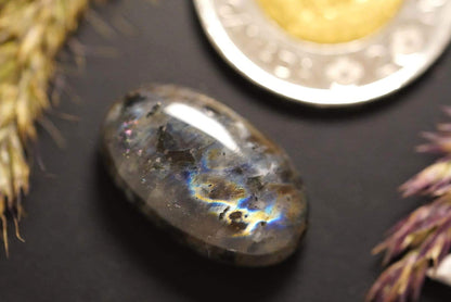 Labradorite Cabochon, 23 x 14 mm, Handmade Oval, from Newfoundland and Labrador, Canada