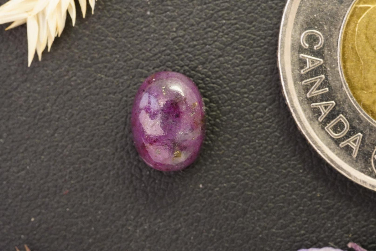 Corundum-Sapphire Cabochon, 9.5 x 7.25 mm, Handmade Oval, from Newfoundland and Labrador, Canada