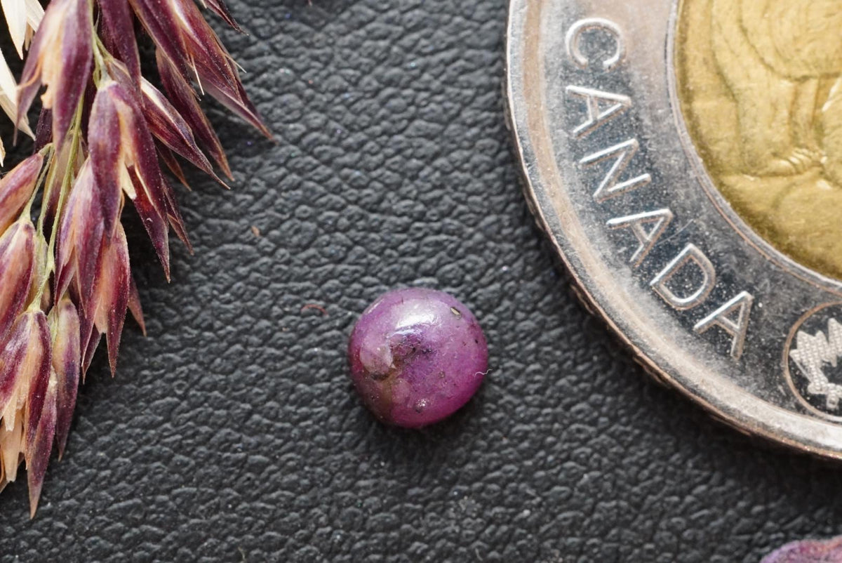 Corundum-Sapphire Cabochon, 4.75 x 2.55 mm, Handmade Round, from Newfoundland and Labrador, Canada