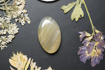 Carnelian Agate Cabochon, 24 x 15 mm, Handmade Oval, from British Columbia, Canada