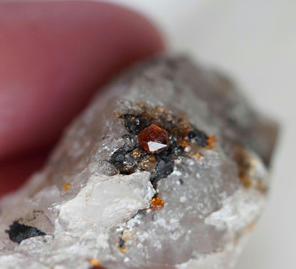Spessartine Garnet Specimen, 30 × 20 × 15 mm, from British Columbia, Canada