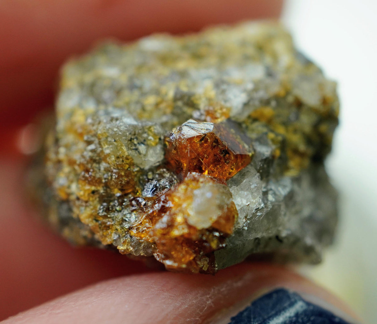 Spessartine Garnet Specimen, 18 × 14 × 13 mm, from British Columbia, Canada