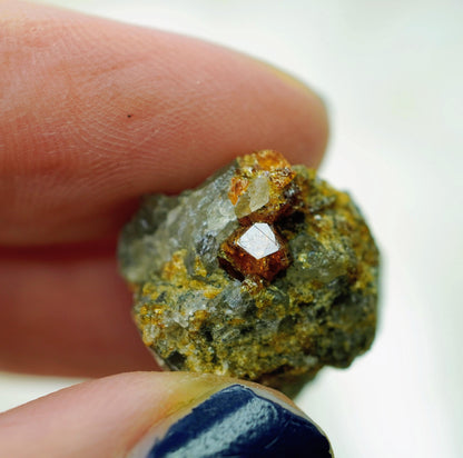 Spessartine Garnet Specimen, 18 × 14 × 13 mm, from British Columbia, Canada